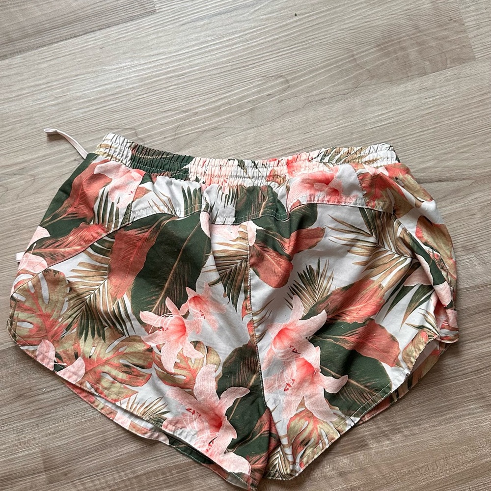 Floral Print Women's Shorts
